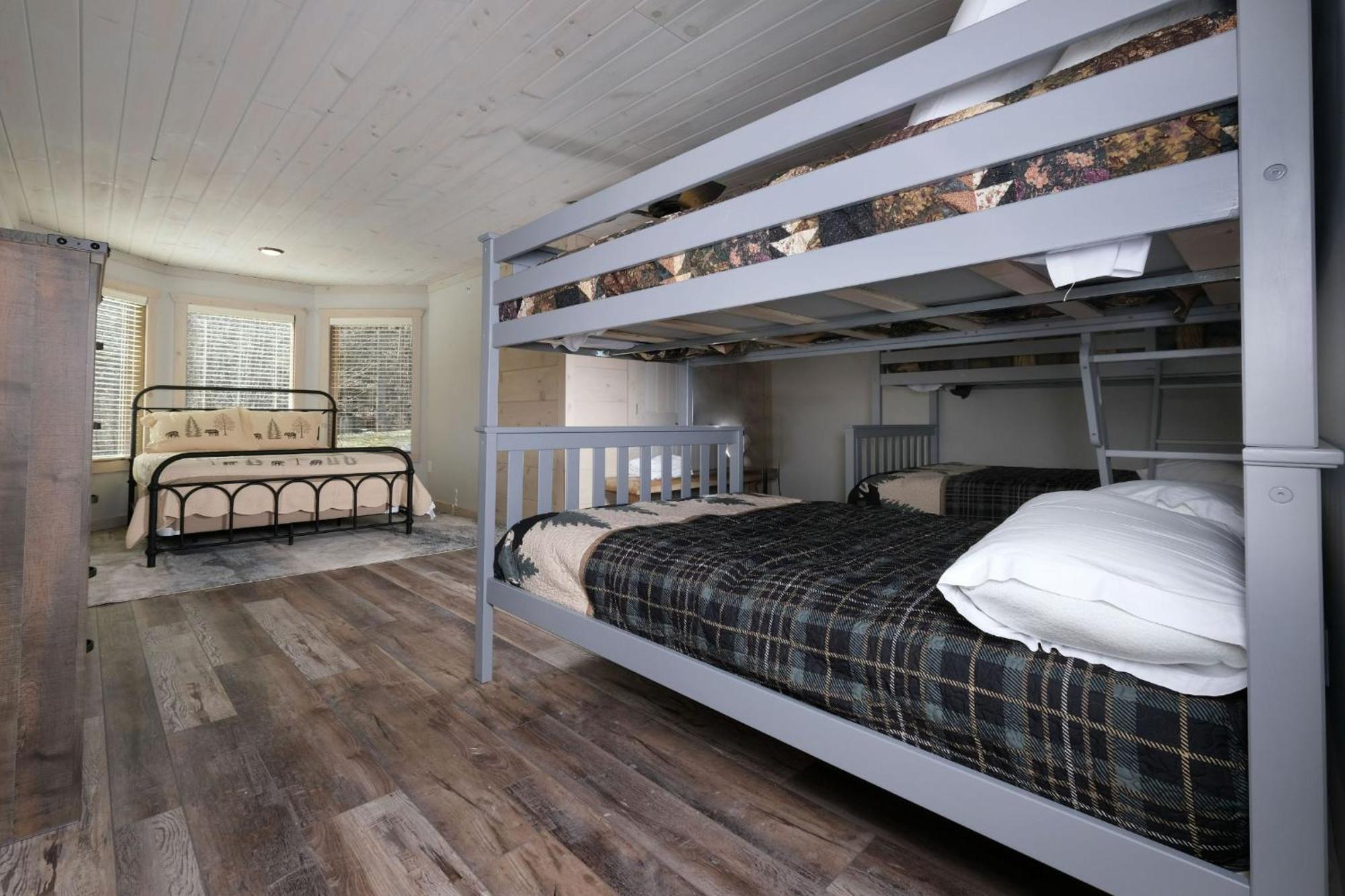 Rocky Top Lodge ガトリンバーグ エクステリア 写真